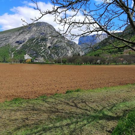 La Grande Chambre Saint-Jean-en-Royans Kültér fotó